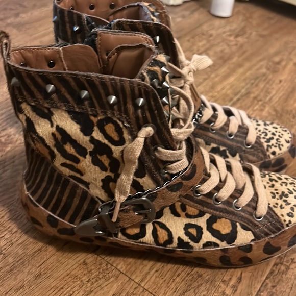 Sam Edelman Animal Print Booties - Picture 4 of 10
